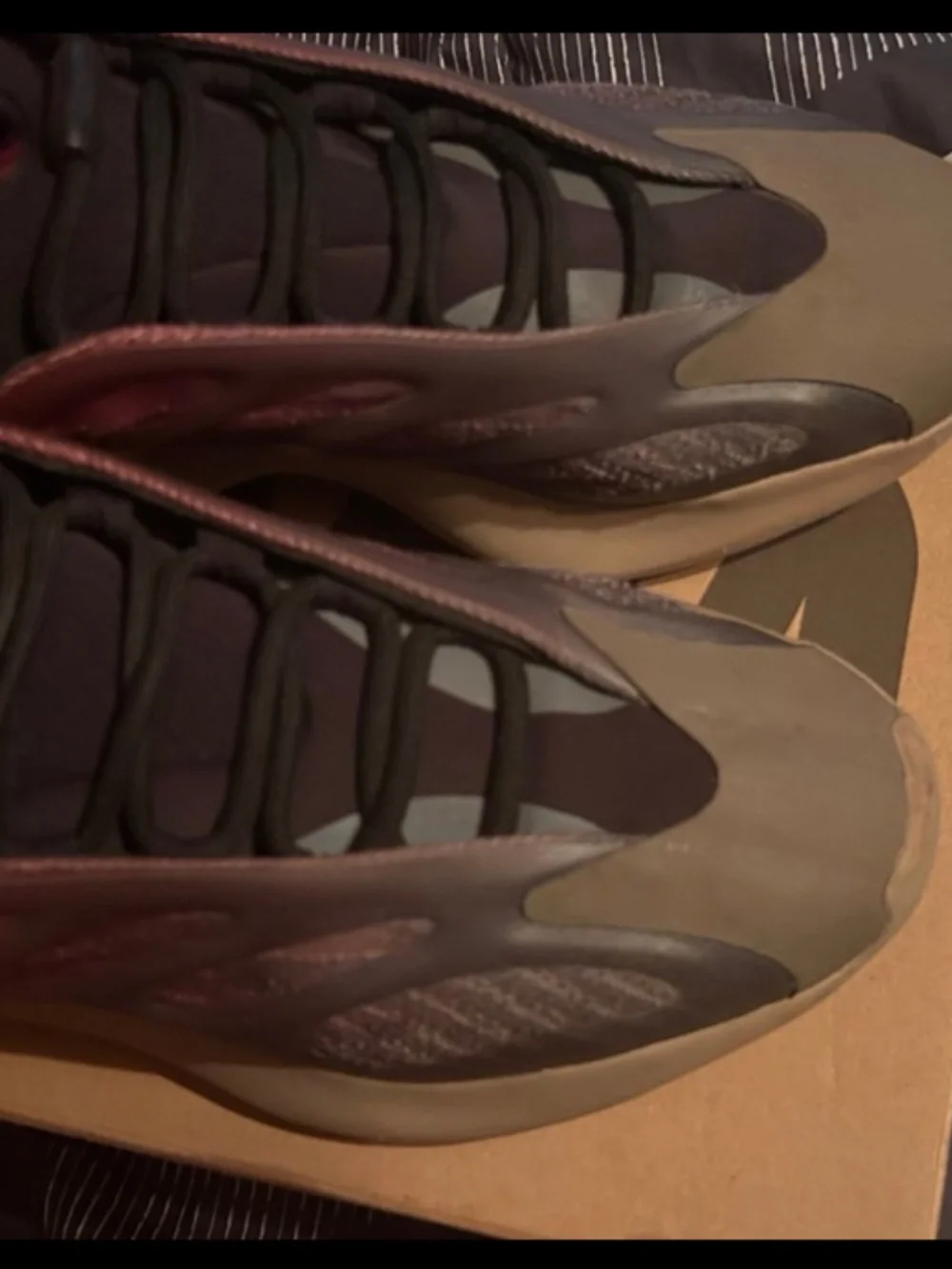 Yeezy used yezzy